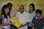 Hard Kaur, Richa Chadda at Radiomirchi anniversary in Lower Parel, Mumbai on 23rd April 2013 (28).JPG